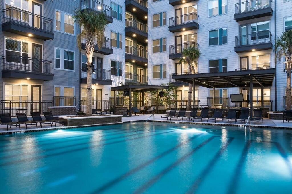 The Emerald Escape Dallas Ngoại thất bức ảnh